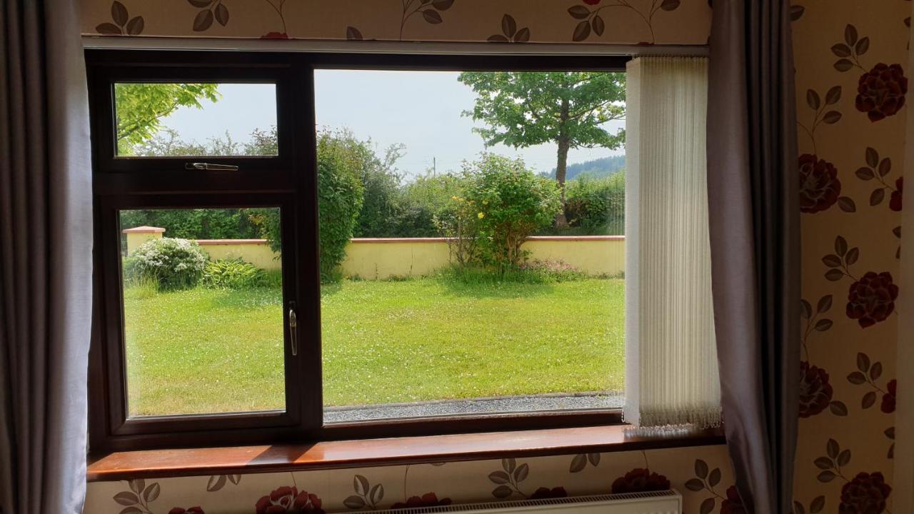 Sunnyside Bed and Breakfast Strokestown Esterno foto